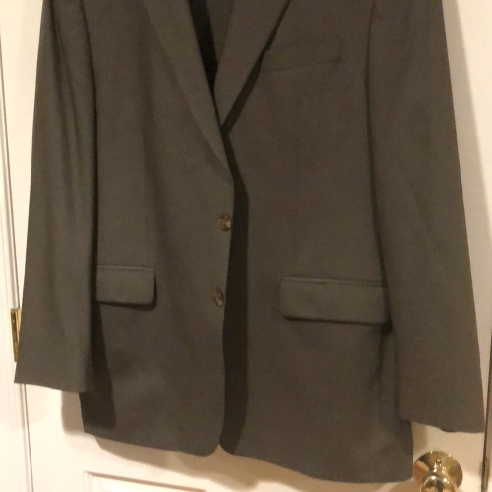 Men’s suit
